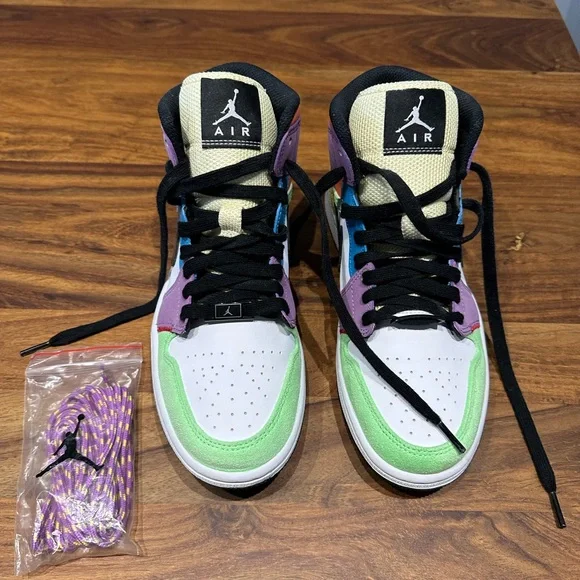 Air Jordan 1 Mid SE Lightbulb - Picture 2 of 7